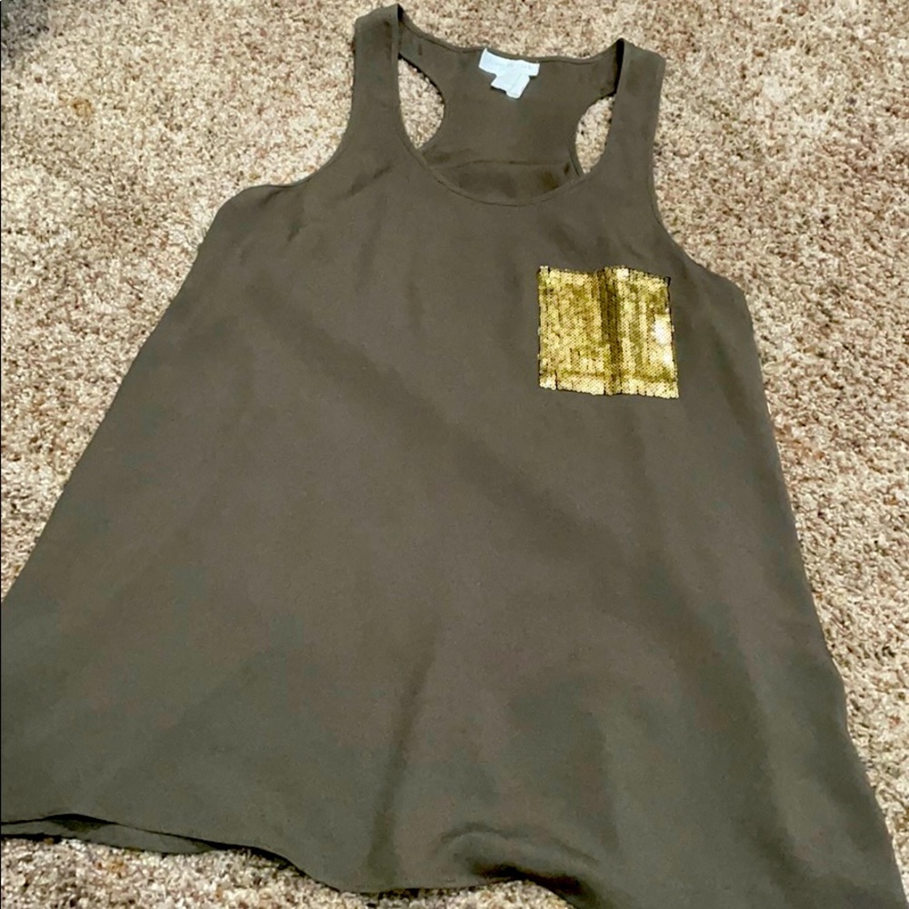 Olive & oak rackerback tank with sequin pocket